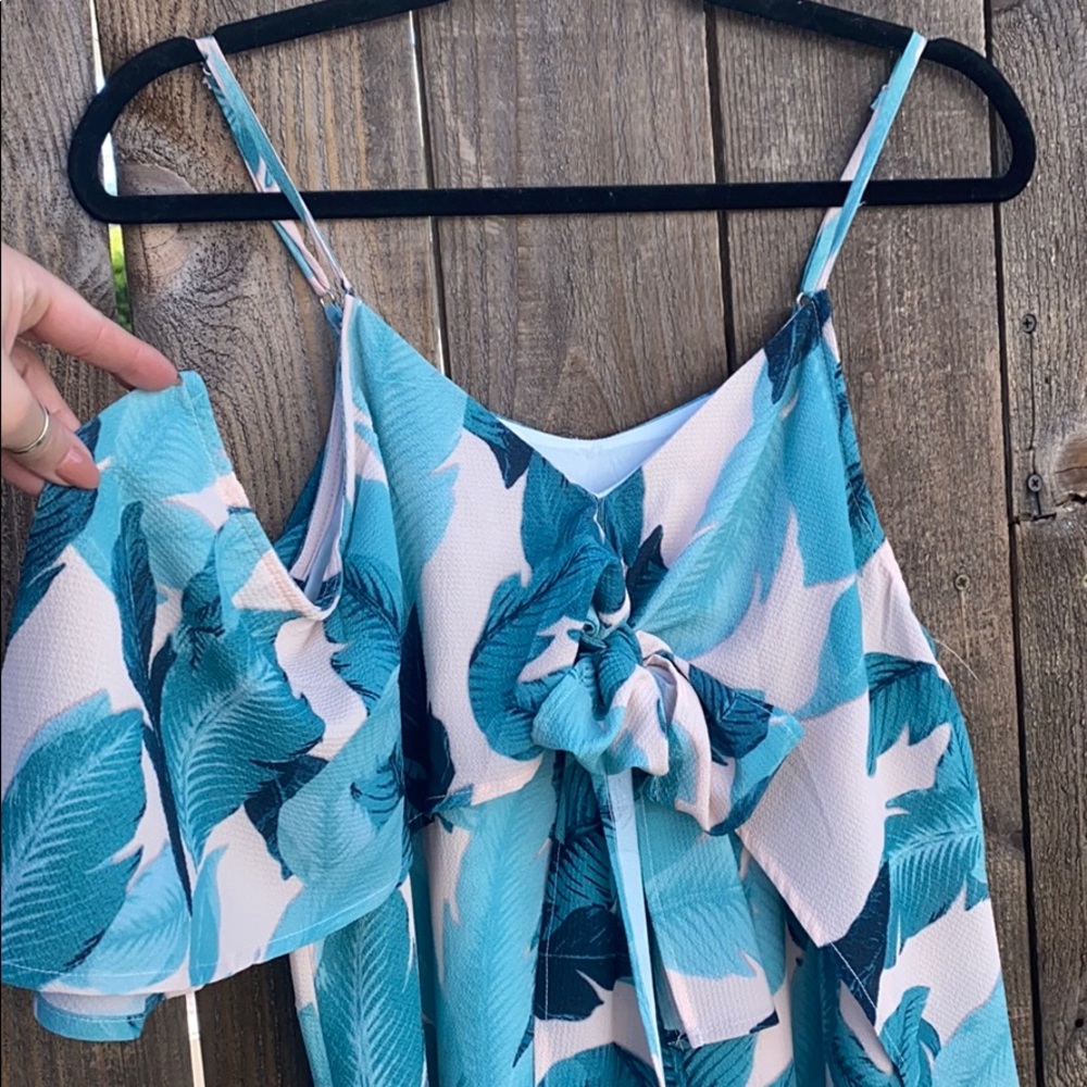 VICI tropical mini cold shoulder dress - Picture 3 of 7